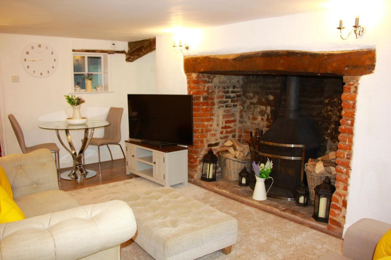 Romantic* Castle On The Hill Cottage *Framlingham Eksteriør billede